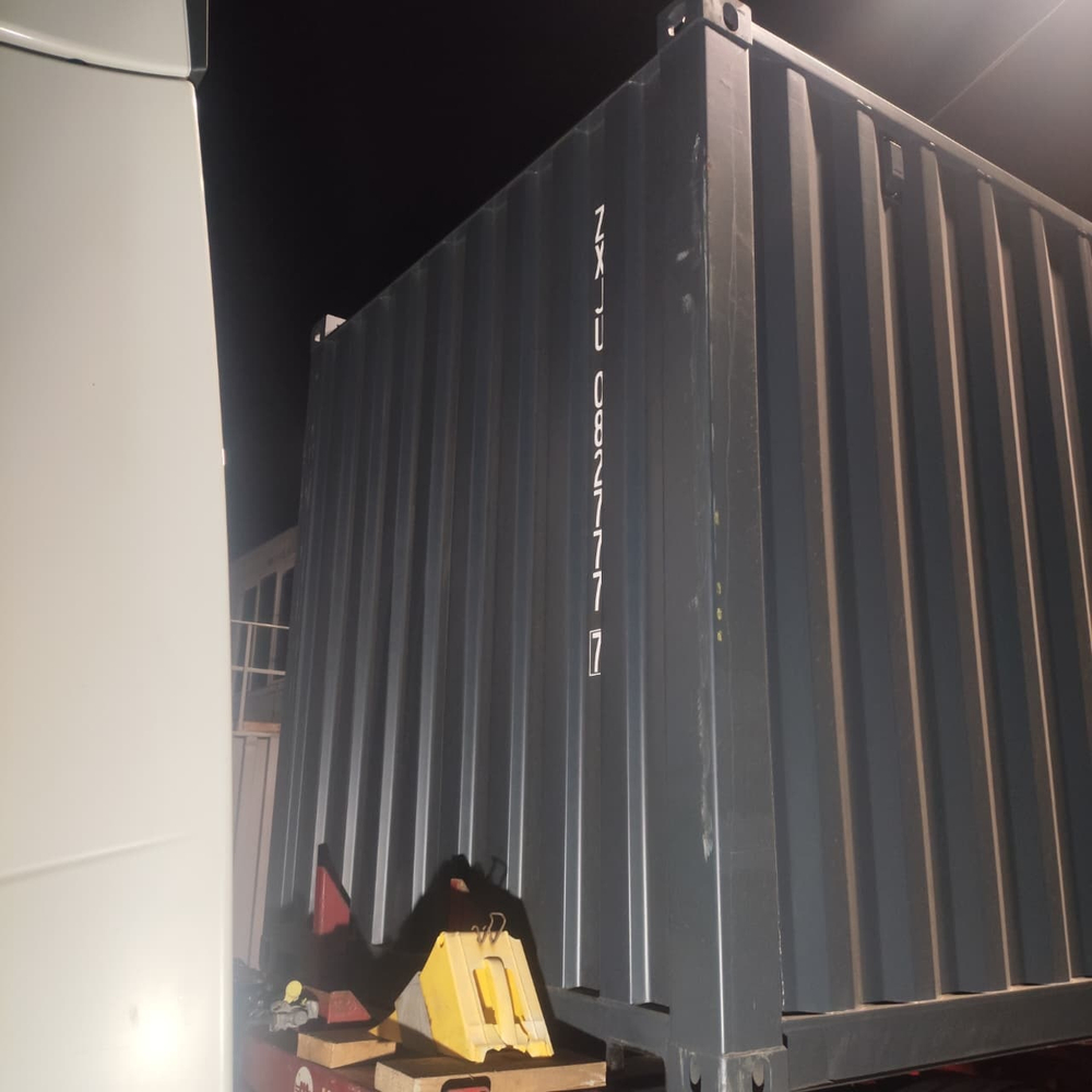 Контейнер 20 футов № ZXJU0827777