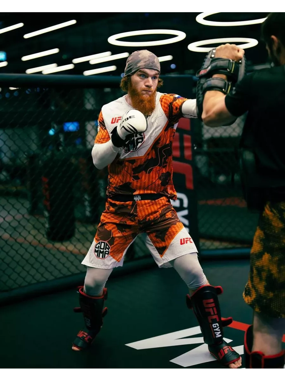 Перчатки для ММА