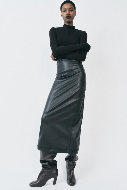 ZARA ЛОНГСЛИВ С ВОРОТНИКОМ-СТОЙКОЙ, ЧЕРНЫЙ