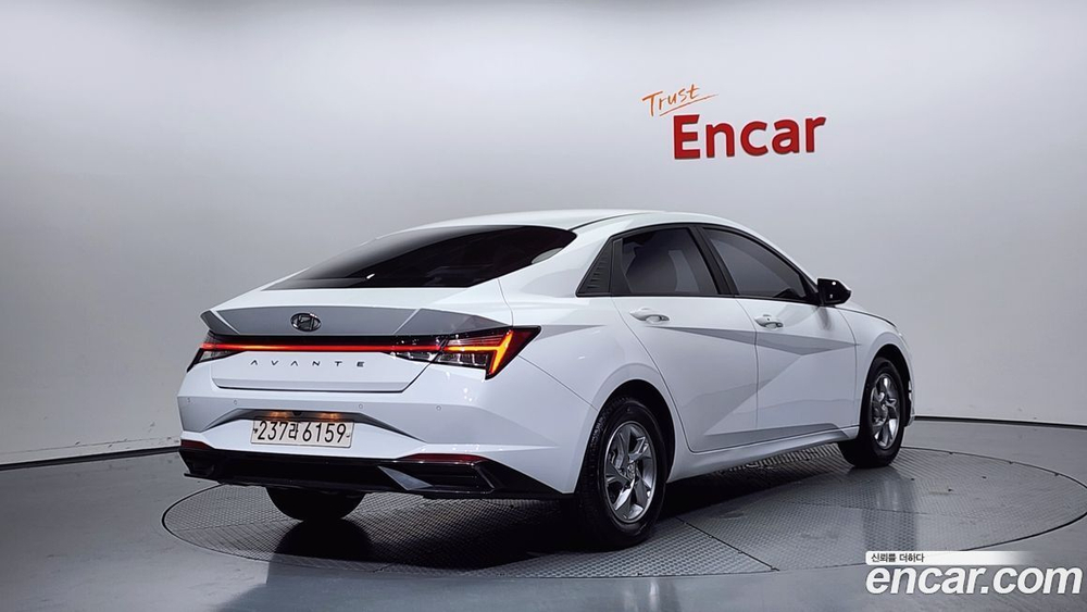 Hyundai Avante (CN7) 1.6 (06.2020)