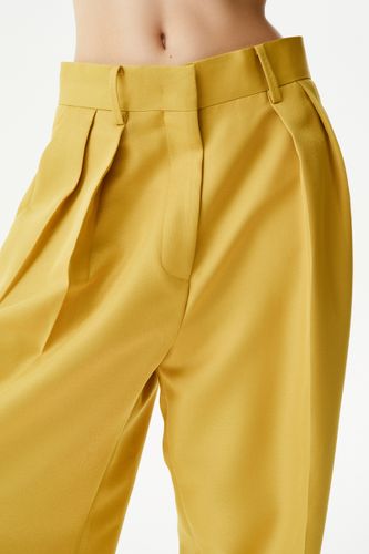 Желтый брючный костюм Paper Moon