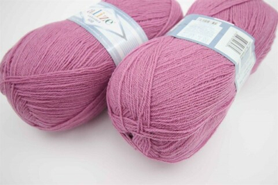 ALIZE "LANAGOLD 800", 49% шерсть, 51% акрил, 100 гр, 800 м, 28 роза