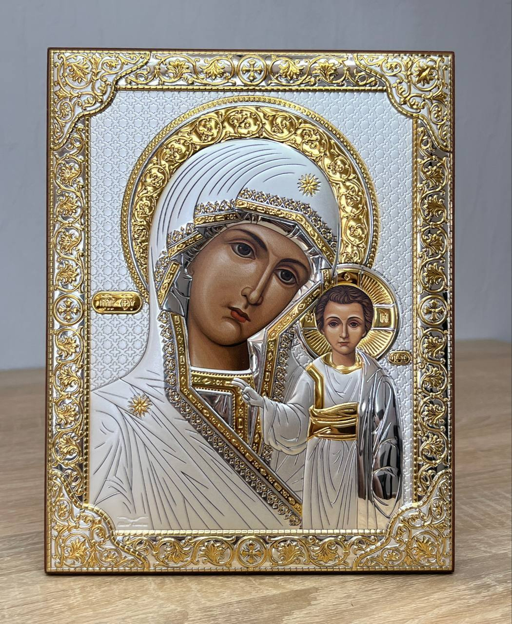 Казанская БМ, икона прямоугольная без рамки, красное дерево 175х225