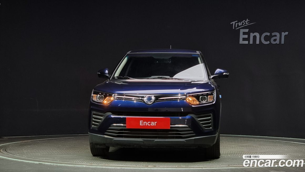 KG Mobility (Ssangyong) Very New Tivoli Дизель 1.6 2WD (12.2019)