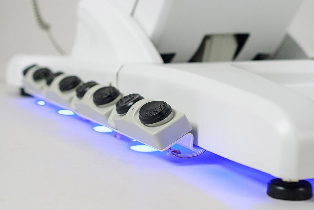 SD-3872 - Косметологическое кресло, 4 мотора