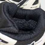 Кроссовки Asics Gel-Kahana 8 Mid White Black Wmns with Fur