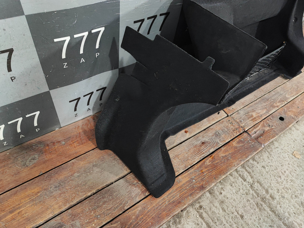 Обшивка багажника правая Chery Arrizo 8 22-нв Б/У Оригинал 403007222AAABK