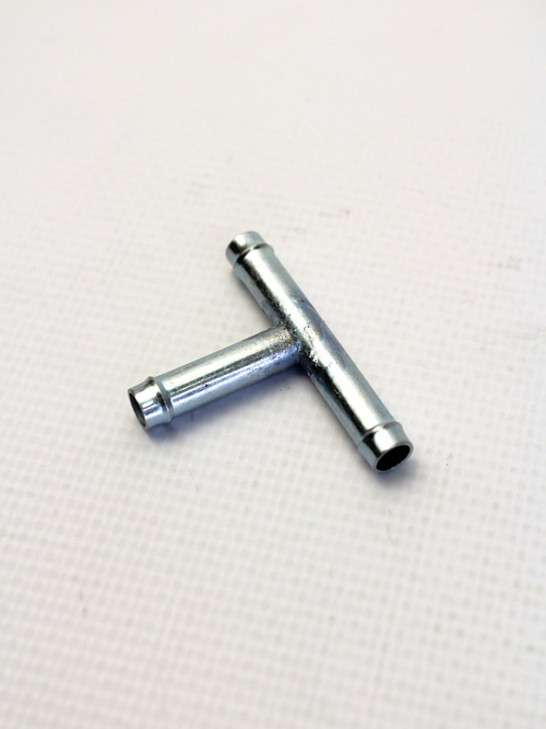 Фитинг переходник для трубок 6-6-6 (тройник, металл, угол 90)