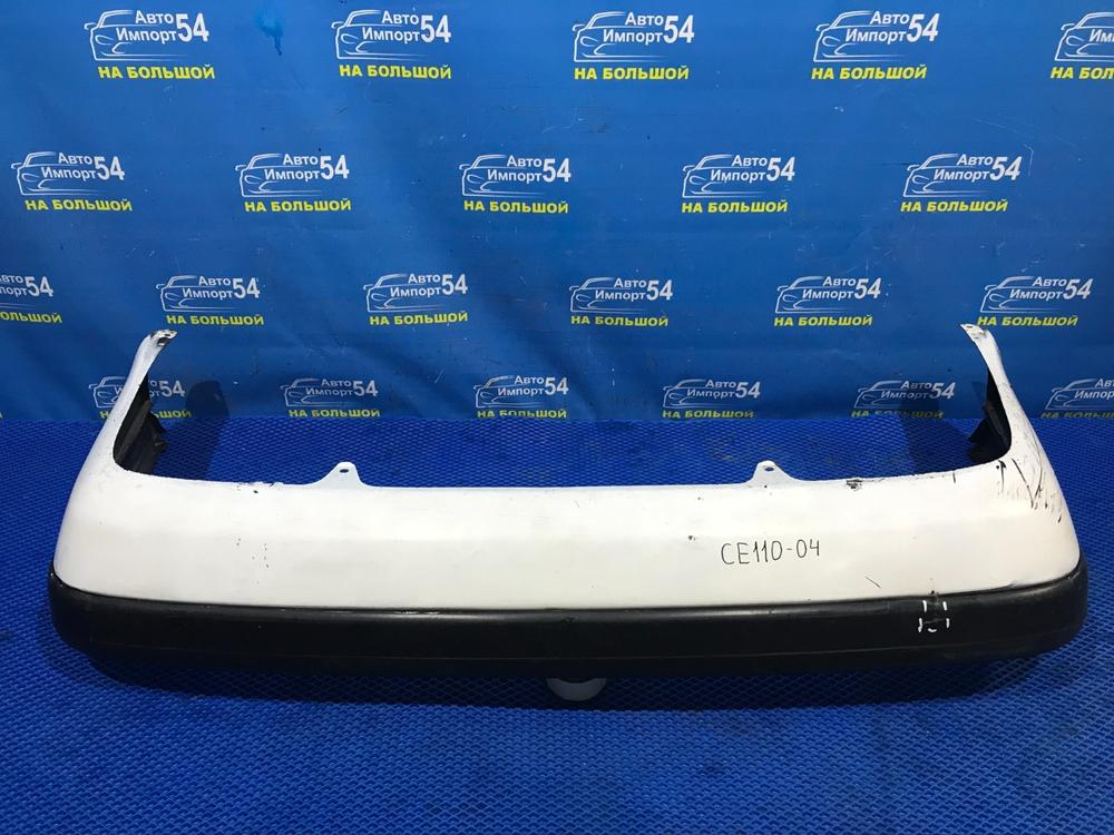 Бампер задний TOYOTA COROLLA 1996