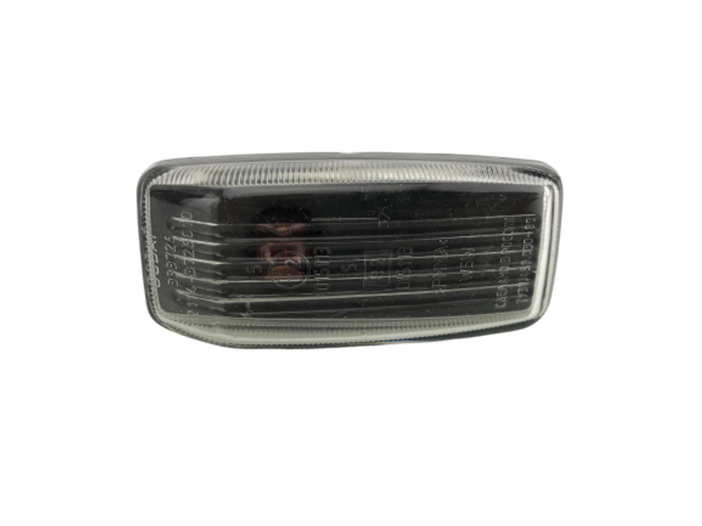 Повторитель указателя поворота ВАЗ 2110 белый 31.3726-01 (ОСВАР)