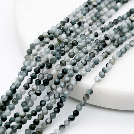 Кошачий глаз кварцевый граненый бусины, размер около 2,3 мм, цена за нить 38 см