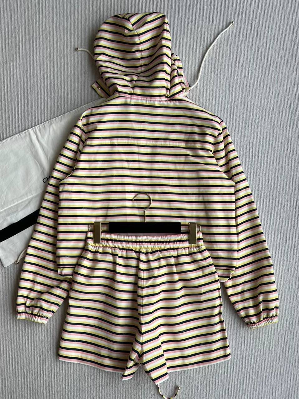 Костюм Chanel