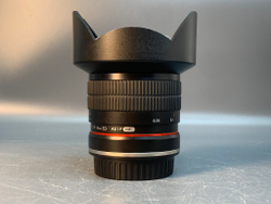 Samyang 14mm 2.8 ED AS IF UMC, не большие царапины на передней линзе