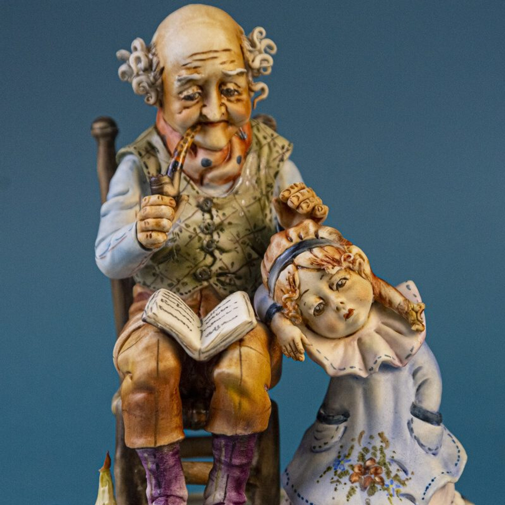 Фарфоровая мануфактура Capodimonte «Дедушкины рассказы»