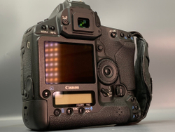 Canon EOS-1 Mark IV 148.160 кадров