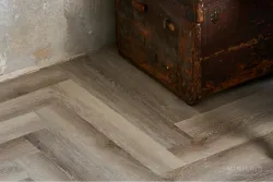 Vinilam Parquet Herringbone Glue Паркет Эрмитаж, 2,79 м²