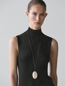 Massimo Dutti Трикотажное платье миди с контрастной деталью, черный