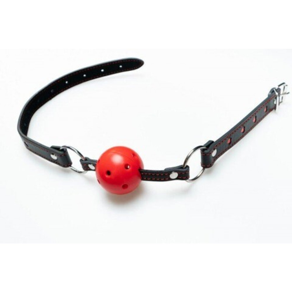 Кляп дышащий декорированный сердечками