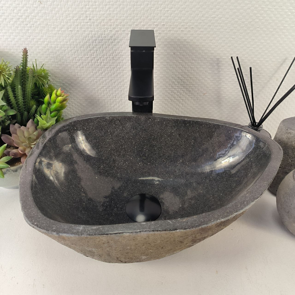 Раковина из речного камня RS-65451 42*30*15 0856