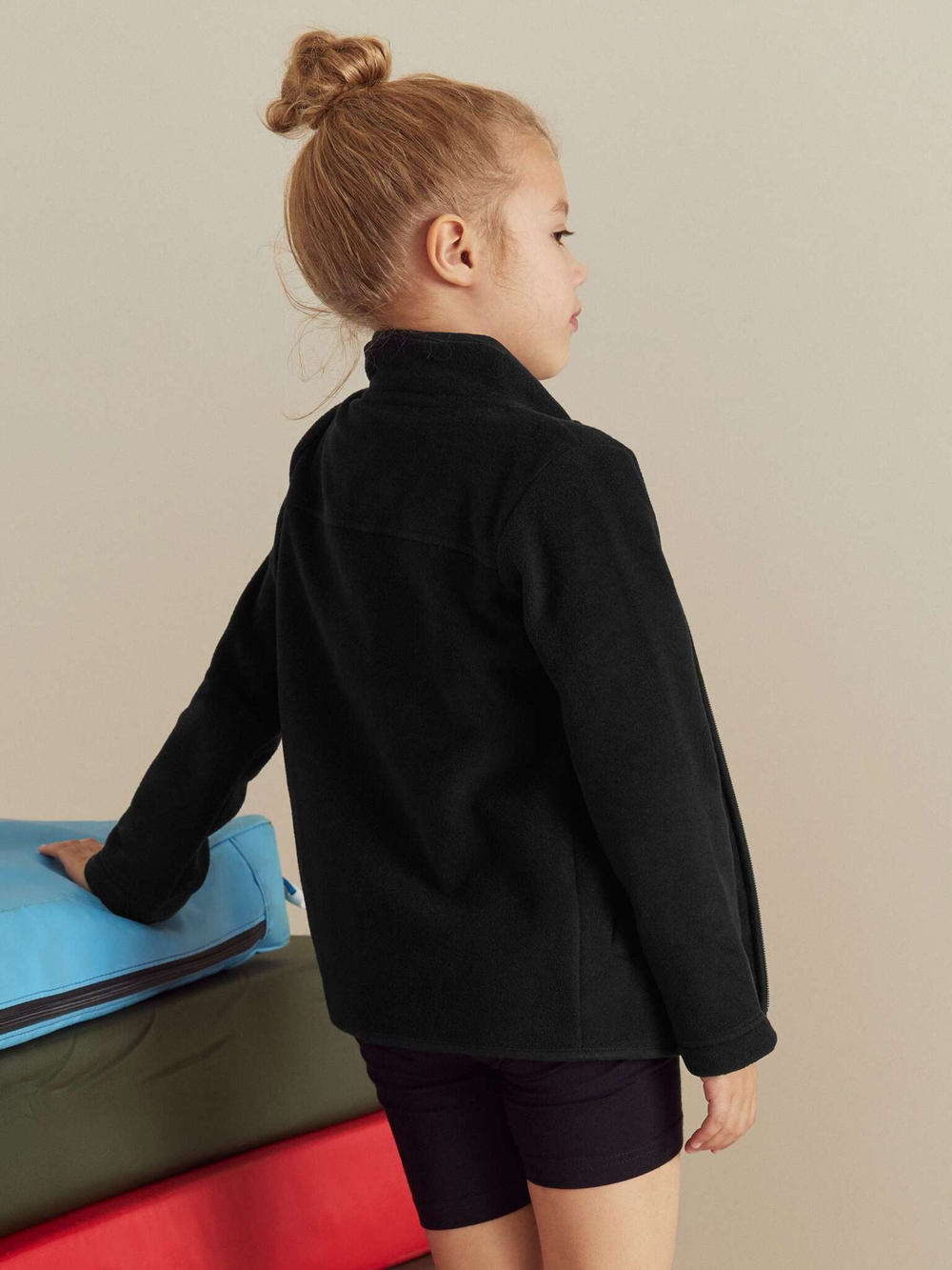 Куртка флисовая на молнии для девочки Next C41-124, Черный