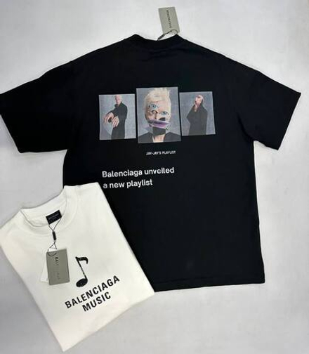 Футболка Balenciaga