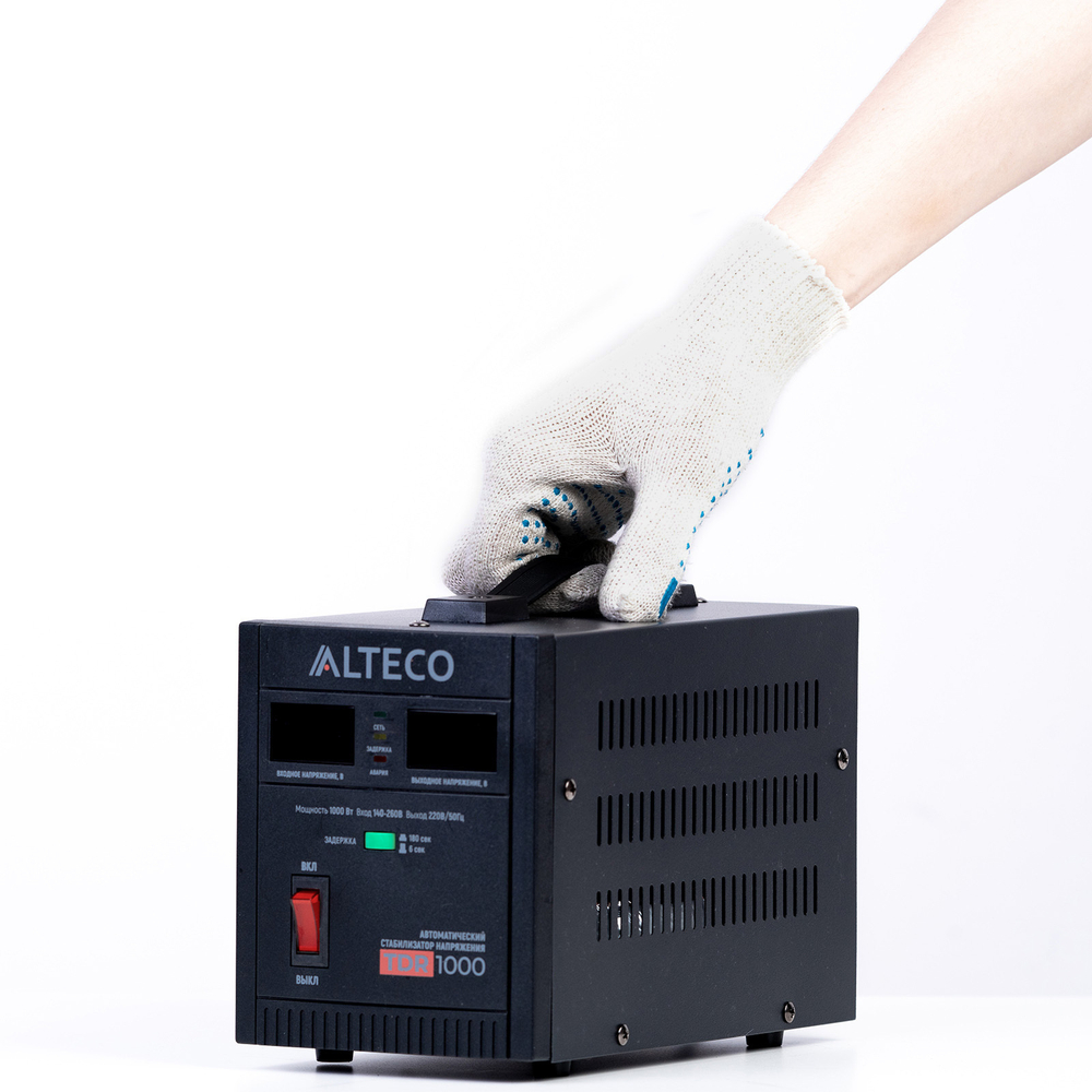 Автоматический стабилизатор напряжения ALTECO TDR 1000