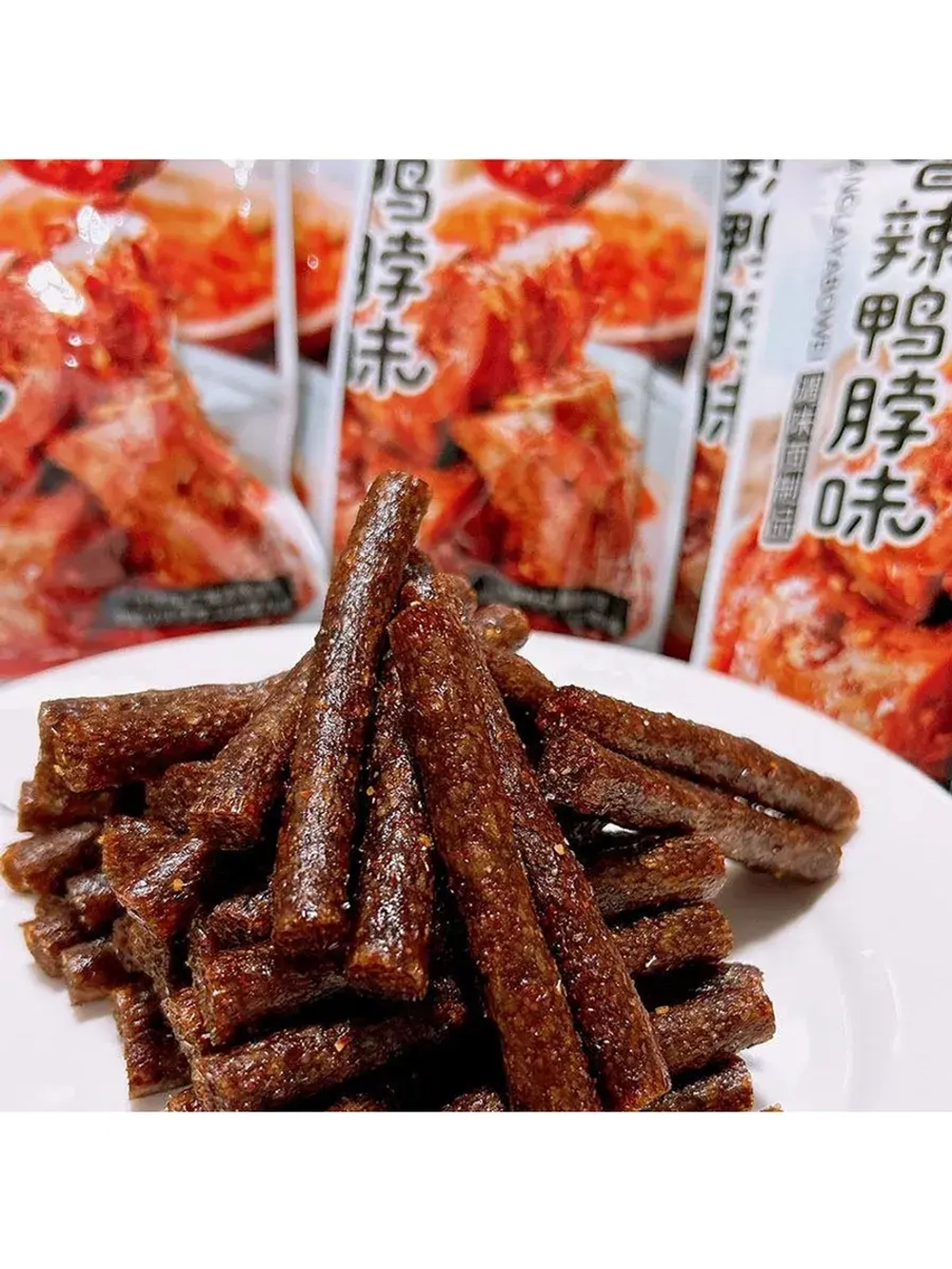 Азиатские снеки острые палочки со вкусом Утки 20 г * 30 шт