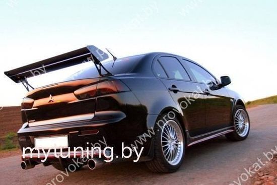 Накладка на задний бампер EVO STYLE для Mitsubishi Lancer 10