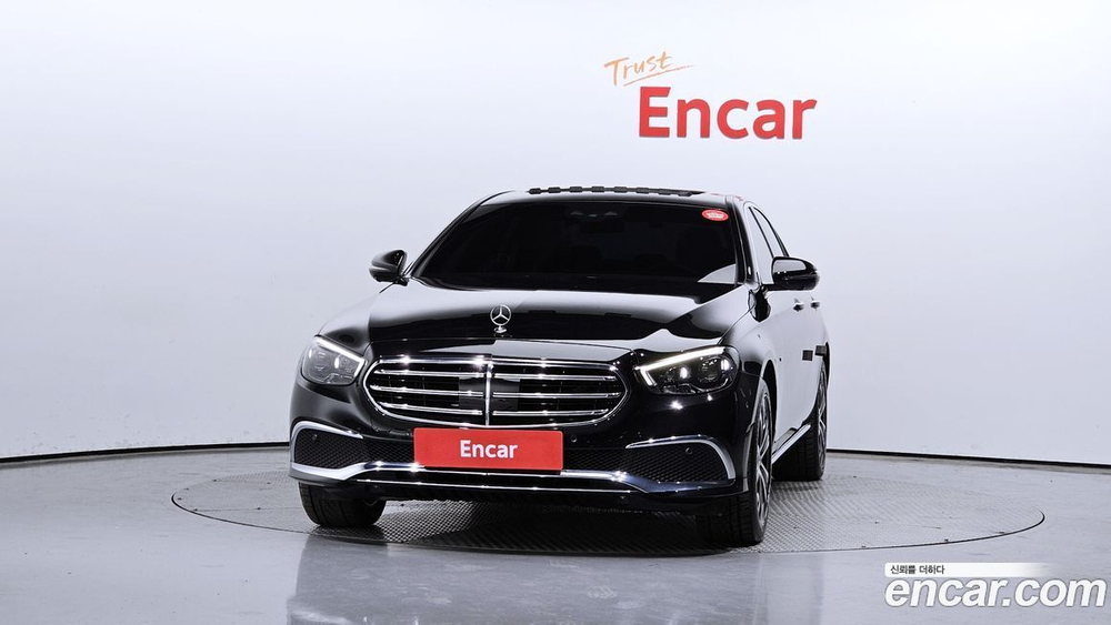 Mercedes-Benz E-Class W213 E300e 4MATIC Exclusive (01.2021)