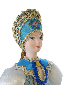 Кукла интерьерная. Девушка в традиционном русском костюме.