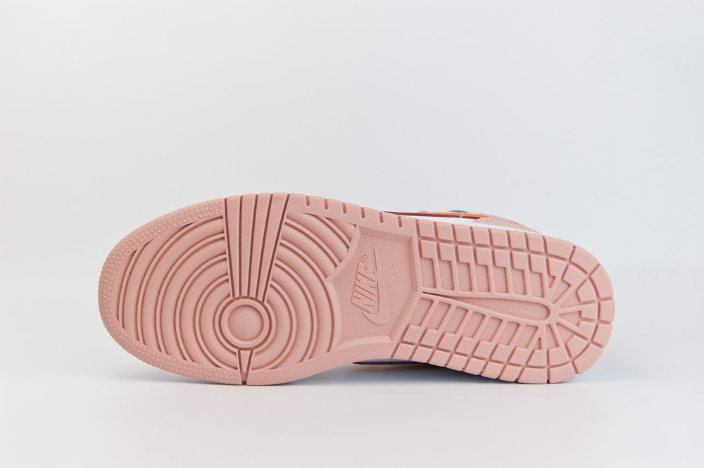 Кроссовки Nike Air Jordan 1 Wmns White / Peach / Orange