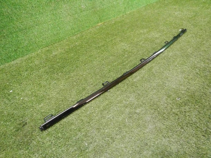 Молдинг перед. бампера Mercedes GLE V167 18-24 AMG