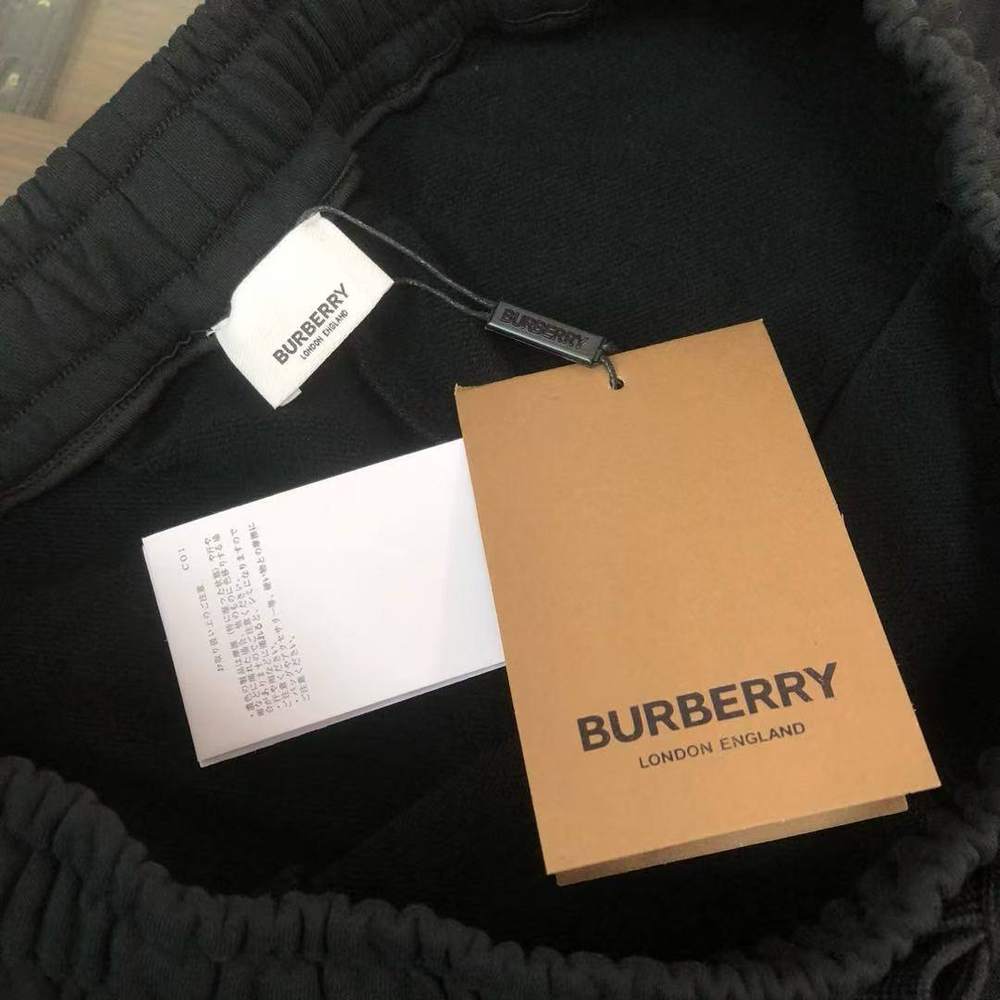 Шорты Burberry