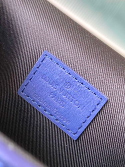 Louis Vuitton Steamer Wearable Wallet
