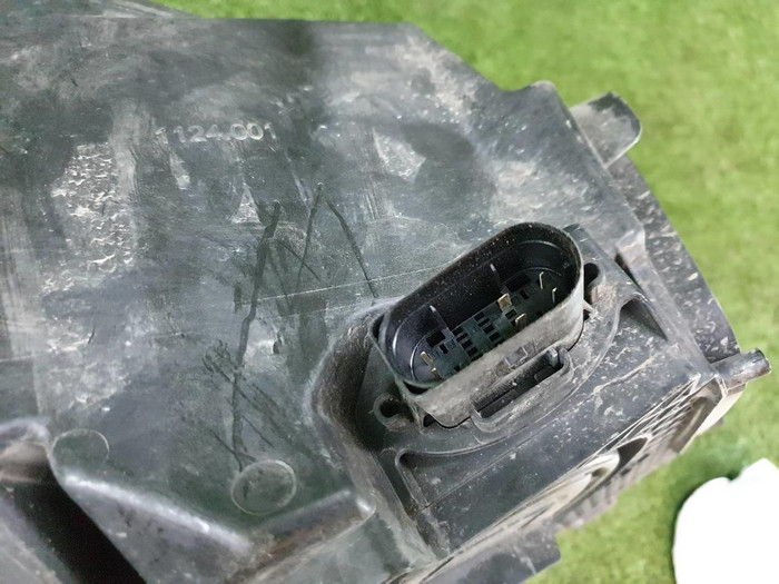 Фара левая Mercedes GLC X253 (2019-2022) LED