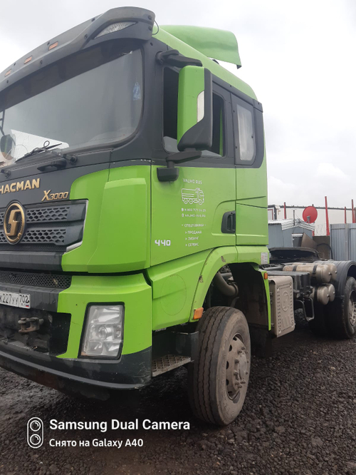 Shacman (Shaanxi) SX* 6x6 Седельный тягач SX42586W385C (Дизельный, 10,8 л, 441 л.с., МТ)