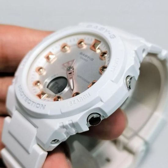 часы японского бренда Casio  BABY-G модель BGA-320-7A2