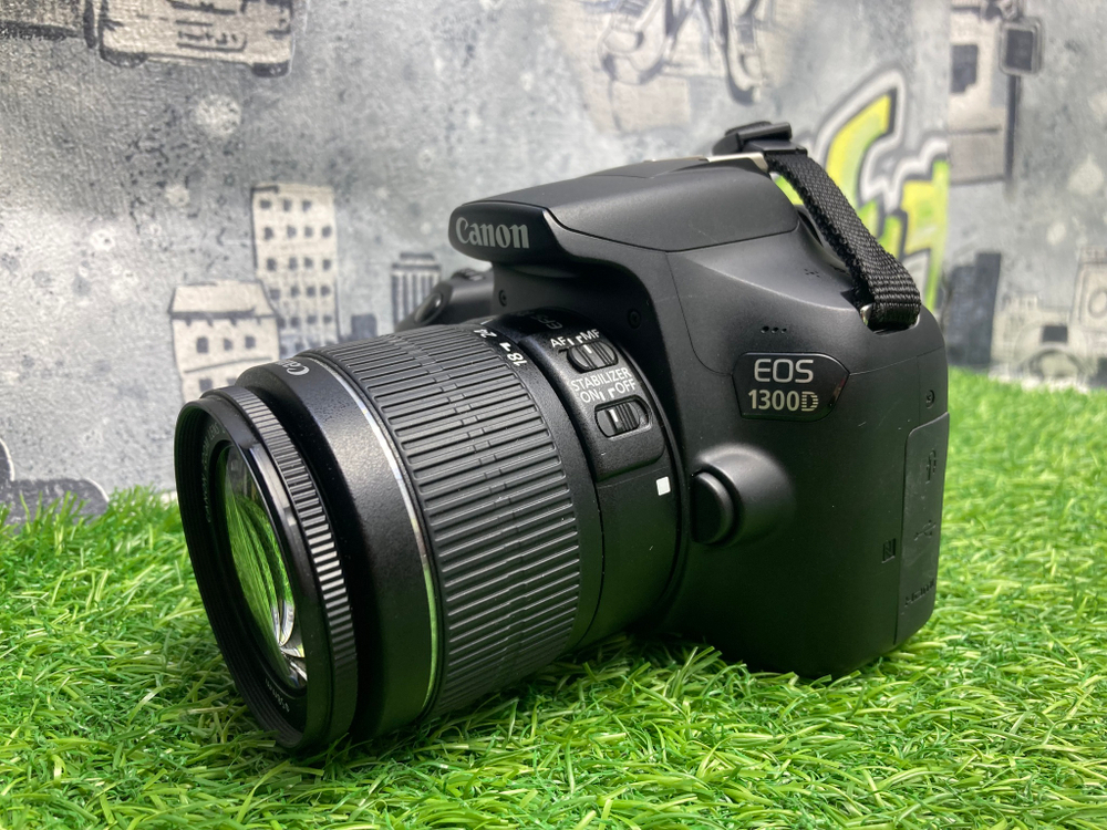 Canon 1300D + 18-55mm 3.5-5.6 IS II (3.500 кадров)
