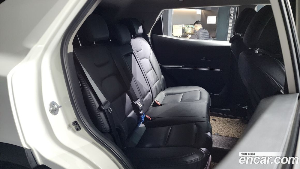 KG Mobility (Ssangyong) Beautiful Korando Бензин 1.5 2WD C3 Plus (09.2020)
