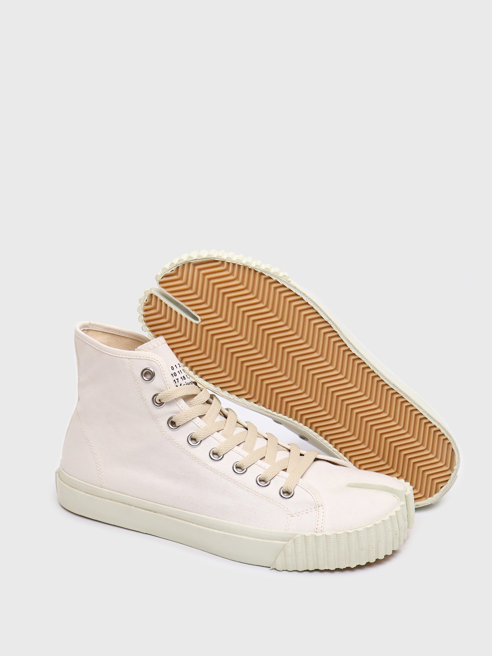 Кеды Maison Margiela Tabi Canvas High Top White