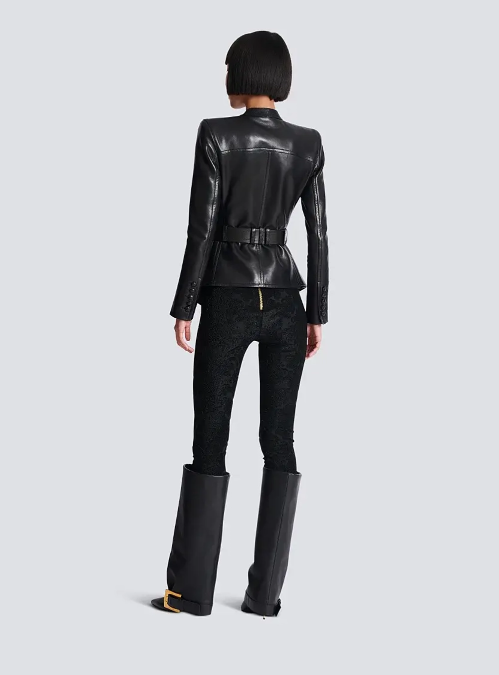 Куртка из кожи ягнёнка с одной пуговицей и поясом от Balmain
