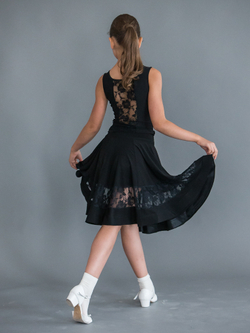 Детская юбочка с гипюром и регилином