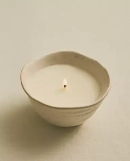 ZARA HOME АРОМАТИЧЕСКАЯ СВЕЧА CRÈME MIMOSA