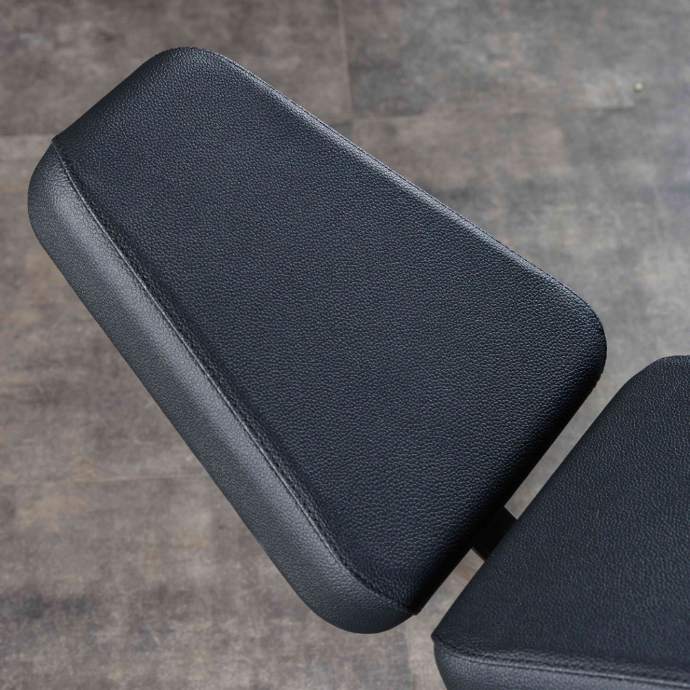 A703L Жим от плеч