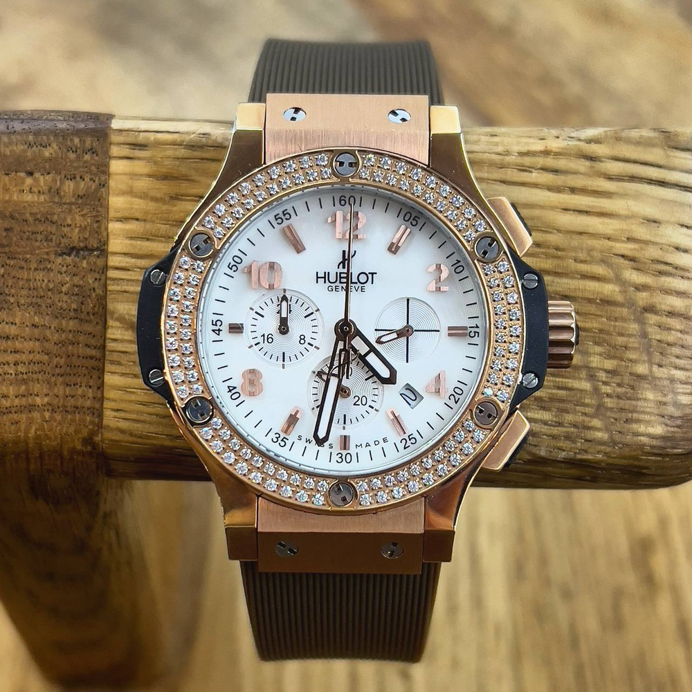 Часы Hublot