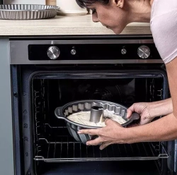 KitchenAid - форма для торта 24 см. / артикул   CC003297-001  / GTIN 4895156668862