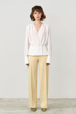 Блуза запах