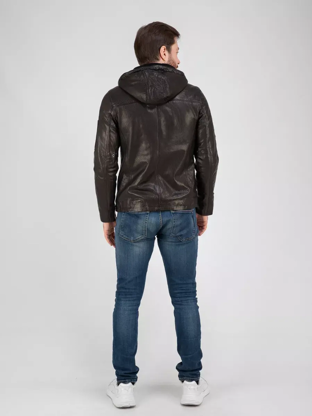 Куртка кожаная натуральная с капюшоном