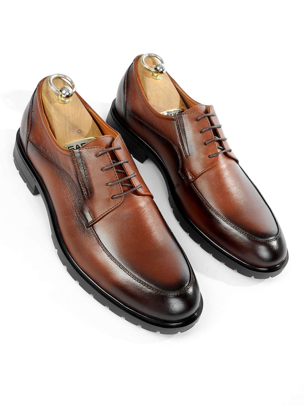 Полуботинки рыжего цвета для строгого городского стиля V598рыж Vorsh