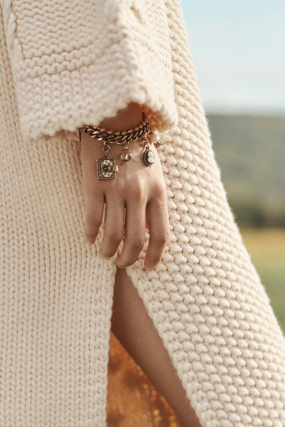 ZARA ТРИКОТАЖНОЕ ПЛАТЬЕ, ЭКРЮ